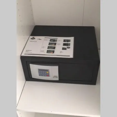 White Studio Opatija Apartment *