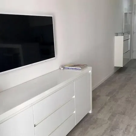White Studio Opatija Апартаменти *